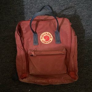 fjallraven kanken oxblood and navy blue backpack